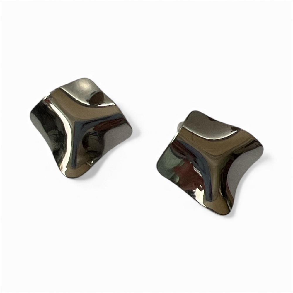 Σκουλαρίκια καρφωτά κυματιστά ασημί